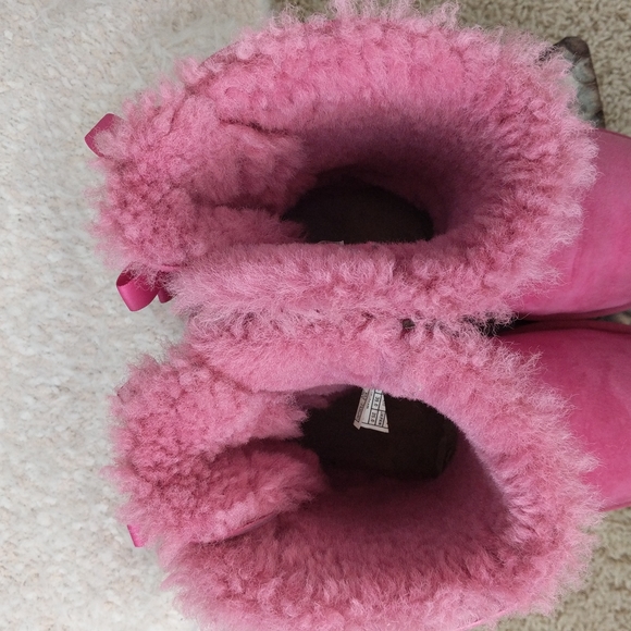 UGG Pink Bailey Bow Boots - Picture 7 of 13